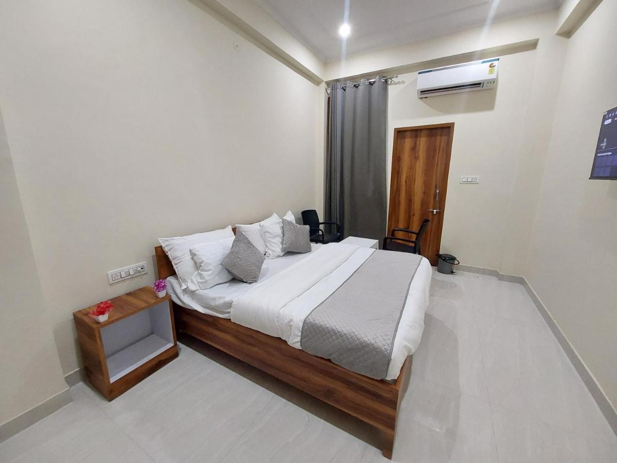 Homewood Suites Near Jaipur Airport Buitenkant foto