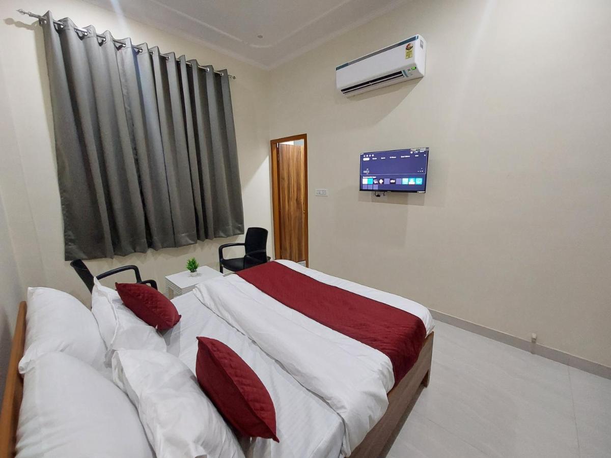 Homewood Suites Near Jaipur Airport Buitenkant foto