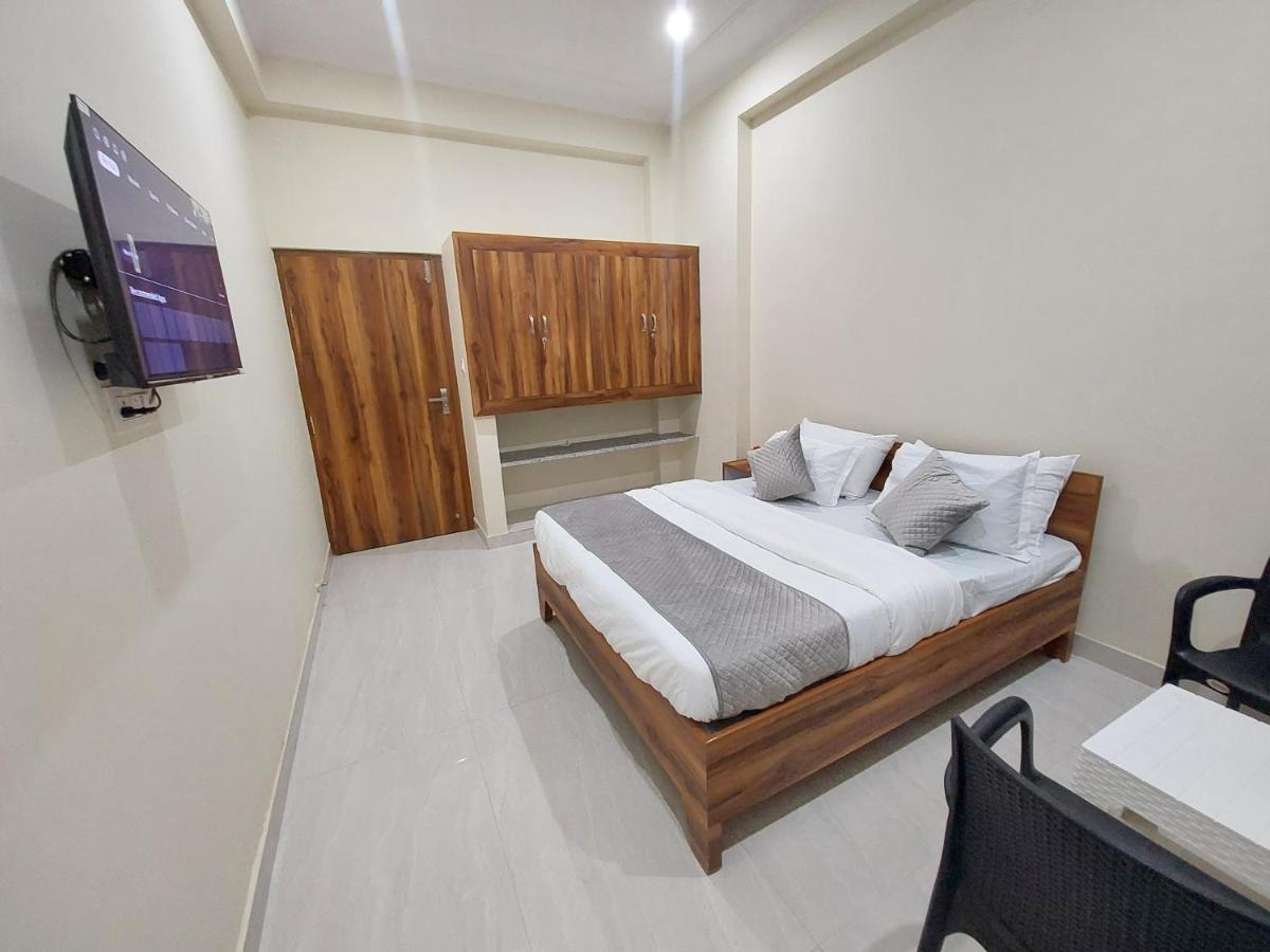 Homewood Suites Near Jaipur Airport Buitenkant foto